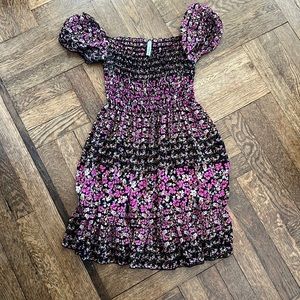 Two great tops. One is a tunic and other is longer shirt.